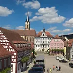 Kleine Iphofen, Fruehstueckszauber, No Waste, Nachhaltig, Nahe Aller Weingueter, Knauf Gips Kg Und Connekt, Kleines Secret Mit Garten & Terrassen, Tv Mirrorring, 55