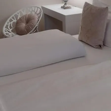 Kleine Iphofen, Klimatisierte Zimmer- 55