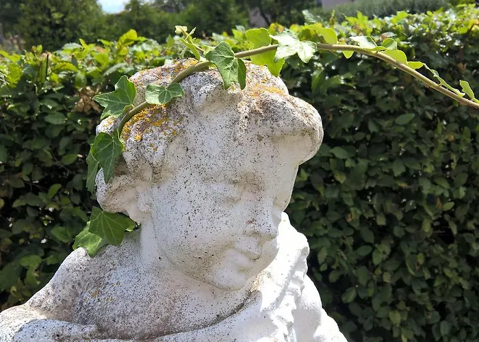 Отель Kleine Iphofen, Fruehstueckszauber, No Waste, Nachhaltig, Nahe Aller Weingueter, Knauf Gips Kg Und Connekt, Kleines Secret Mit Garten & Terrassen, Tv Mirrorring, 55